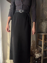 Load image into Gallery viewer, Classic Vintage Black Midi Skirt Lined
