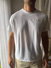 Load image into Gallery viewer, Vintage Upcycled Classic White Cotton Short Sleeve TShirt Mens Shirt
