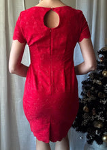 Load image into Gallery viewer, Vintage Cherry Red Embroidery Short Sleeve Dress Scalloped Hem Keyhole Back Petite
