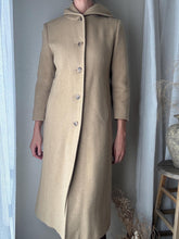 Load image into Gallery viewer, Vintage Wool Tan Camel Hooded Long Coat

