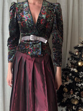 Load image into Gallery viewer, Vintage Pleated Burgundy Merlot Midi Skirt Made in USA
