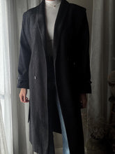 Load image into Gallery viewer, Vintage 80s Wool Blend Coat: Black Speckled, Oversized Fit
