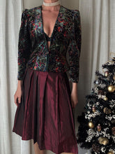 Load image into Gallery viewer, Vintage Pleated Burgundy Merlot Midi Skirt Made in USA
