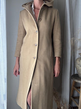 Load image into Gallery viewer, Vintage Wool Tan Camel Hooded Long Coat
