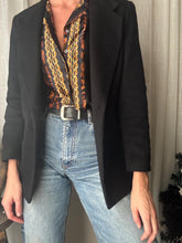 Load image into Gallery viewer, Vintage Classic Black Wool Cashmere Blend Blazer

