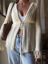 Load image into Gallery viewer, Vintage Cream Cable Knit Sweater: Fringe Sleeves, Open Front
