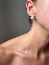 Load image into Gallery viewer, Vintage 90s Pearl Rhinestone Stud Gold Rings Earrings

