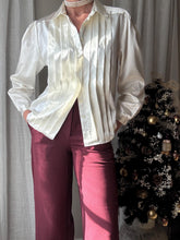 Load image into Gallery viewer, Sophisticated Vintage White Front Pleated Collared Satin Button Up Blouse
