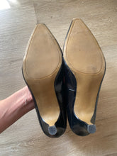 Load image into Gallery viewer, Vintage Classic Black Patent Leather Pointed Square Toe Heels
