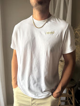Load image into Gallery viewer, Vintage Upcycled Classic White Cotton Short Sleeve TShirt Mens Shirt
