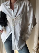 Load image into Gallery viewer, Vintage White Tommy Hilfiger Oversized Button Up Shirt

