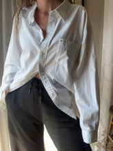 Load image into Gallery viewer, Vintage White Tommy Hilfiger Oversized Button Up Shirt
