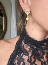 Load image into Gallery viewer, Vintage 90s Gold Rhinestone Pearl Drop Earrings
