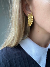Load image into Gallery viewer, Vintage Gold Leaf Light Weight Statement Earrings
