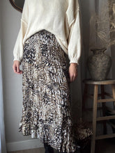 Load image into Gallery viewer, Vintage Beige Brown Abstract Animal Print and Long Pleated Crinkle Skirt
