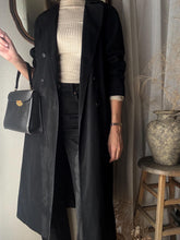 Load image into Gallery viewer, Vintage Timeless Oversized Double Breasted Black Trench Coat with Removable Liner
