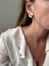 Load image into Gallery viewer, Vintage 90s Square Gold Clip On Earrings
