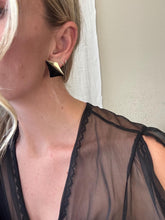 Load image into Gallery viewer, Vintage 80s 90s Black Gold Stud Earrings
