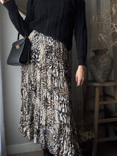 Load image into Gallery viewer, Vintage Beige Brown Abstract Animal Print and Long Pleated Crinkle Skirt
