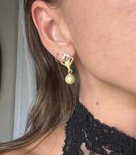 Load image into Gallery viewer, Vintage 90s Gold Rhinestone Pearl Drop Earrings
