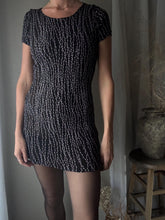 Load image into Gallery viewer, Vintage Black Beige Vine Pattern Dress Short Sleeve Stretchy
