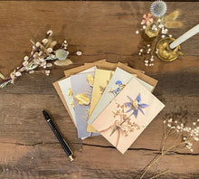 Load image into Gallery viewer, Dried Flower Collage Greeting Cards
