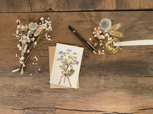 Load image into Gallery viewer, Dried Flower Collage Greeting Cards
