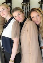 Load image into Gallery viewer, Vintage Wool Camel Blazer
